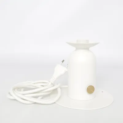 Lampfot (B2101) från IKEA