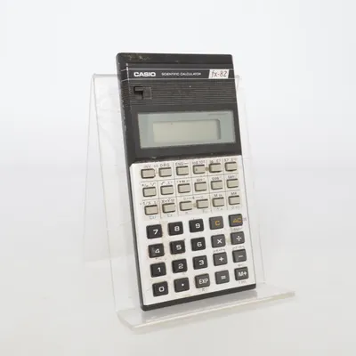 Calculatrice (Fx-82) de Casio