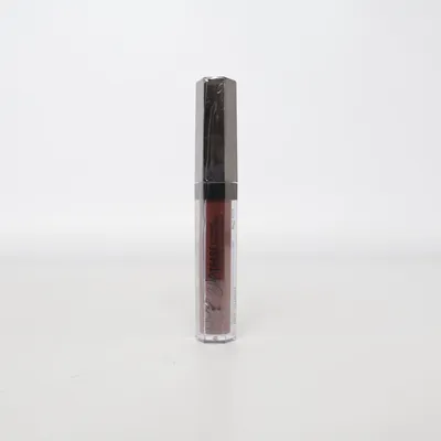 Lipgloss (Slip Tease) van NYX Professional Makeup
