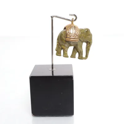 Hänge (Grön, Guldfärgad) Okänd metall