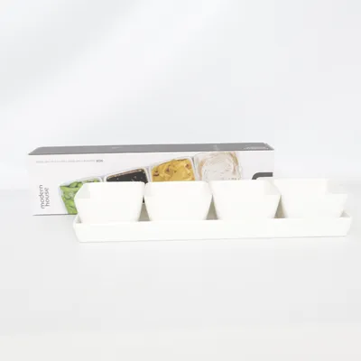 Serveringsset från Modern House