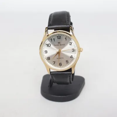 Montre (Noir, Or) de Daniel David