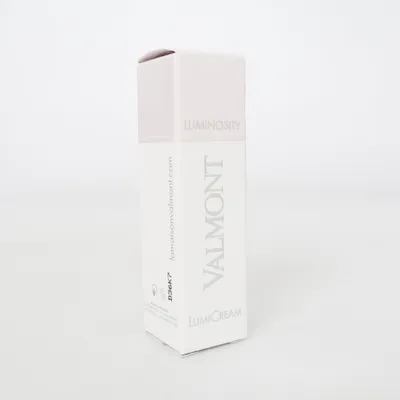 BB-cream (LumiCream) fra Valmont