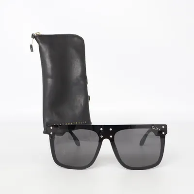 Lunettes de soleil (Noir) de Quay