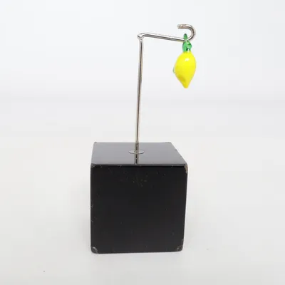 Pendant (Yellow, Green) Glass