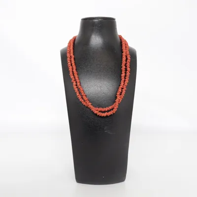 Halsband (Röd) Okänd metall