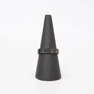Bague (Noir) Métal inconnu