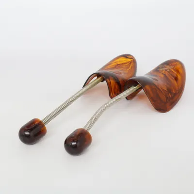 Embauchoirs (Oval Schlank) de Nico