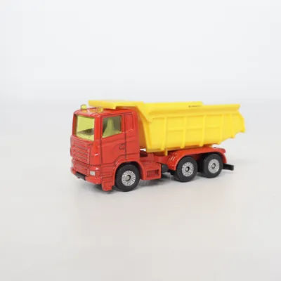 Voiture jouet (Rouge, Jaune) de Siku