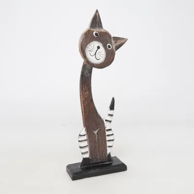 Figur (Braun, Schwarz, Weiß)