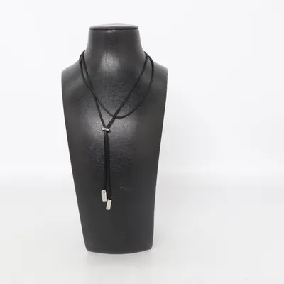Collier (Noir) de Luna Métal inconnu