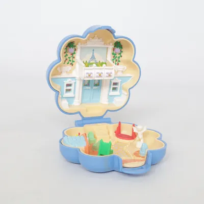 Dollhouse (Bluebird Toys) from Polly Pocket