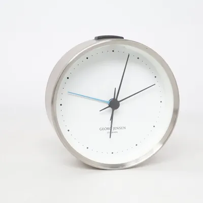 Bordsklocka (Vit, Silverfärgad) från Georg Jensen