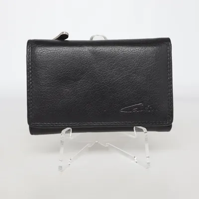 Wallet (Black) from Cachè