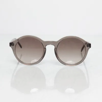 Solglasögon (Grå) från Monokel