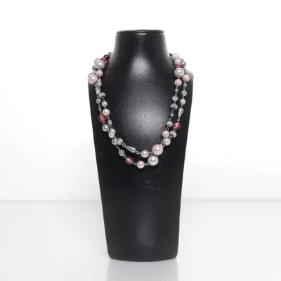 Halsband (Grå, Rosa, Röd) Okänd metall