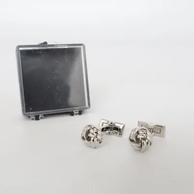 Manschettknappar (SKULTUNA) från Skultuna Okänd metall