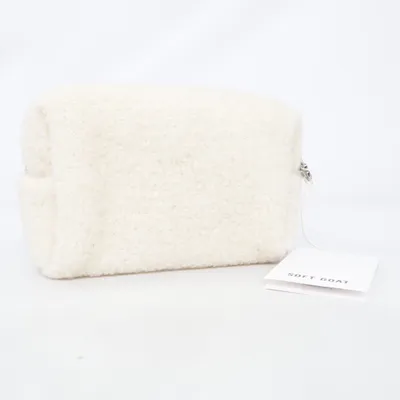 Necessär (Beige) från Soft Goat Bomull, Polyester, Ull