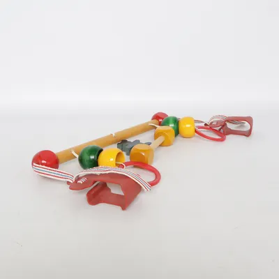 Babymobil (Röd, Grön, Gul) från BabyBjörn