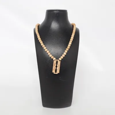 Halsband (Beige) från Wood Fellas Trä