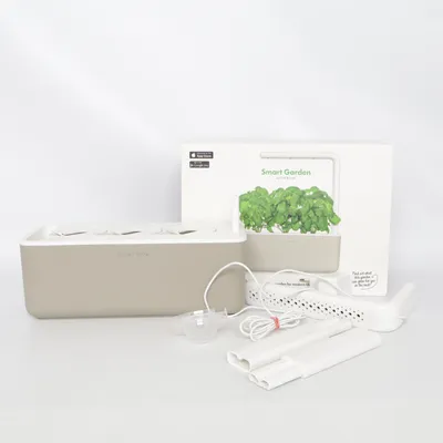 Hushållsapparat (Smart Garden) från Click Click