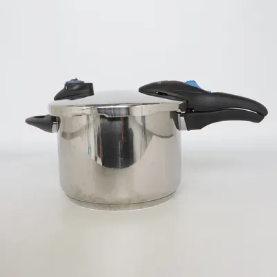 Schnellkocher (Silber, Schwarz) von OBH Nordica