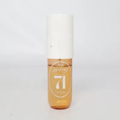 Body mist (Cheirosa 71) from Sol de Janeiro