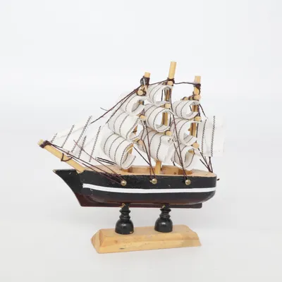Bateau modèle réduit  (Noir, Blanc, Marron)