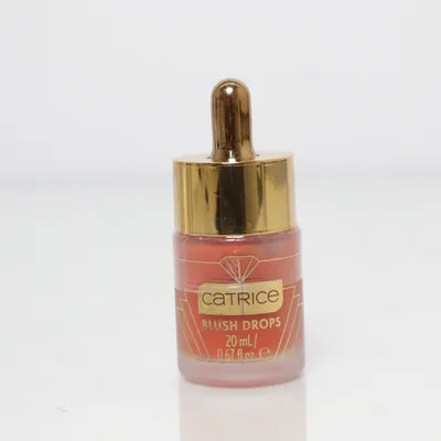 Rouge (Rosa) från Catrice