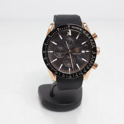 Armbandsur (Guldfärgad, Svart) från Benyar