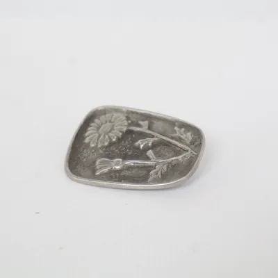 Brosch (Silverfärgad) Tenn