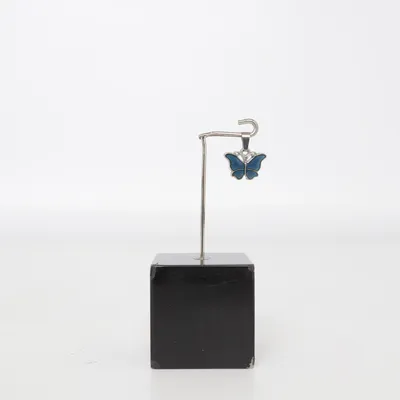 Pendentif (Orange, Argent) Métal inconnu