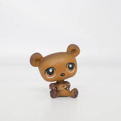 Toy figurine (Littlest Pet Shop Bear) from Hasbro