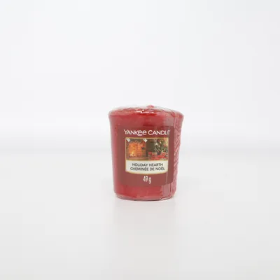 Scented candles (Holiday Hearth) from Yankee Candle