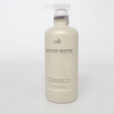 Silver shampoo from La'dor