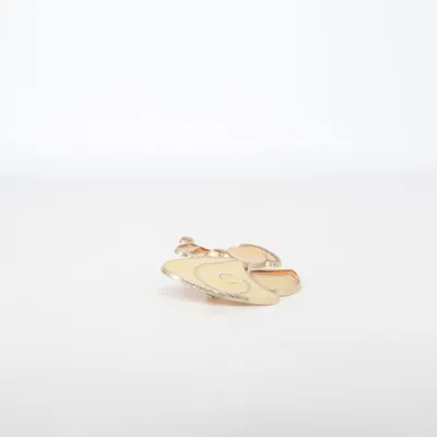 Brosch (Guldfärgad) Okänd metall