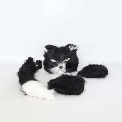 Maskeradtillbehör (cat costume, black cat costume, cat mask, furry cat mask, cat ears, cat tail, cat paws, furry paws, animal costume, animal mask, furry costume, furry accessories, faux fur costume, black white cat, tuxedo cat, kitten costume, kitty costume, cat cosplay, feline costume, feline cosplay, cat roleplay, animal cosplay, cosplay accessories, costume accessories, masquerade, fancy dress, Halloween costume, Halloween accessories, Halloween cat, spooky costume, carnival costume, party costume, festival costume, festival accessories, rave costume, rave accessories, furry fandom, furry style, furry cosplay, kemonomimi, neko, neko cosplay, catcore, kittycore, animalcore, therian aesthetic, cosplay gear, cosplay prop, costume set, cat costume set, cat accessory set, furry accessory set, plush costume, fluffy costume, fluffy accessories, soft faux fur, black faux fur, white faux fur, animal ears headpiece, cat headpiece, cat face mask, furry headpiece, costume headpiece, paw gloves, furry gloves, animal paws, costume paws, wearable tail, furry tail, fluffy tail, cat tail accessory, cosplay tail, TikTok cosplay, TikTok costume, TikTok furry, viral costume, trending cosplay, Pinterest cosplay, alternative fashion, alt aesthetic, kawaii, kawaii costume, cute spooky, cute costume, gothic cat, goth costume, emo costume, scene aesthetic, Y2K costume, anime inspired, manga inspired, convention costume, comic con, cosplay convention, LARP accessory, fantasy costume, theatrical costume, dress up, photo shoot costume, content creator costume, statement costume, unique costume, playful costume, cat lover gift)