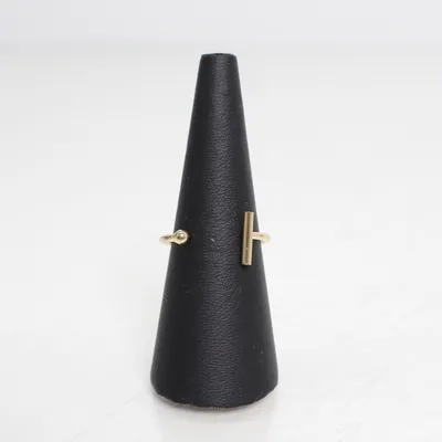 Ring (Guldfärgad) Okänd metall