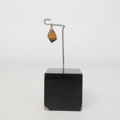 Pendentif (Marron) Métal inconnu