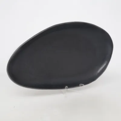 Plate (Uppläggningsfat) from H&M Home