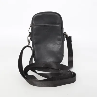 Mobilväska (Svart) från Lycke Oslo