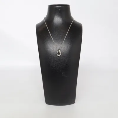 Halsband (Silverfärgad) från Edblad Okänd metall