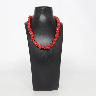 Ketting (Rood) Onbekend materiaal