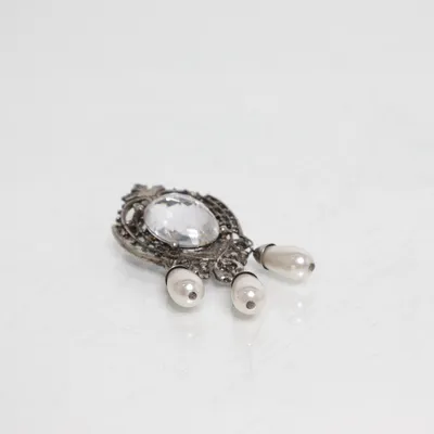 Broche (Sølv, Hvid) Ukendt metal