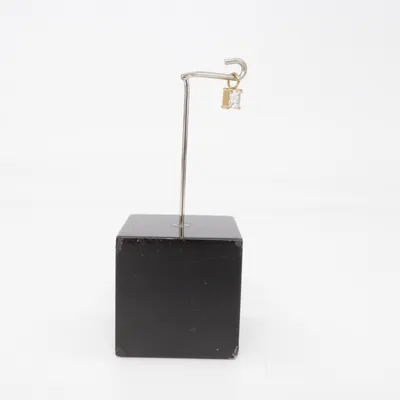 Anhänger (Gold) Unbekanntes Metall