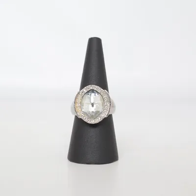 Ring (Silverfärgad) från Dyrberg/Kern Okänd metall