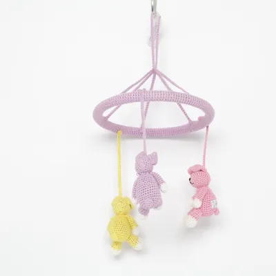 Babymobil (Lila, Rosa, Gul) från Nature Zoo of Denmark