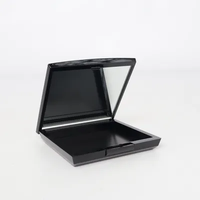 Pocket mirror (Beauty Box Quadrat) from Artdeco
