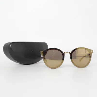 Lunettes de soleil (Or) de Escada