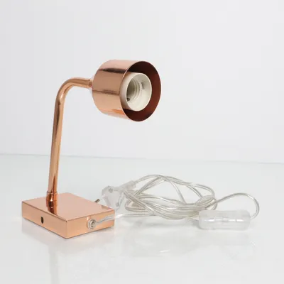 Vägglampa (Roséguldfärgad) från Scan Lamps